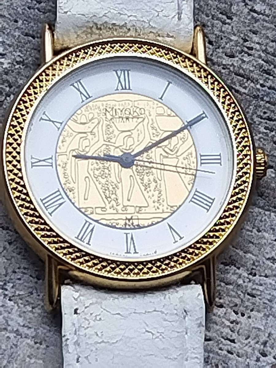 LADIES STUNNING MIYOKO GOLD AND WHITE WATCH IN EXCELLENT WORKING CONDITION