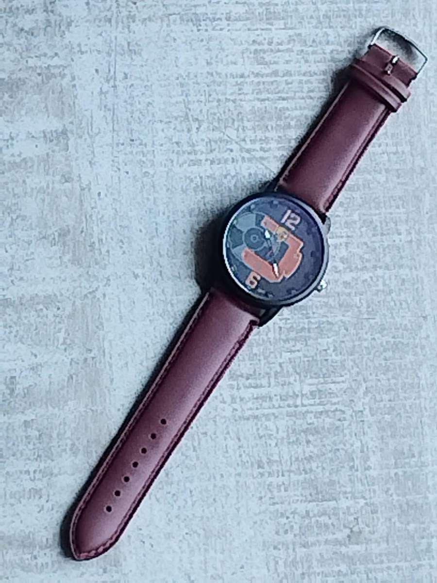 MENS BULKY BAISHA FASHION WATCH IN EXCELLENT WORKING CONDITION