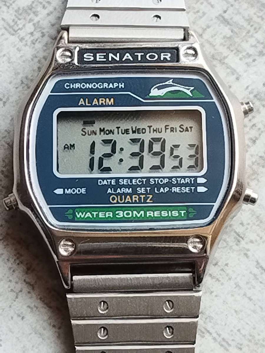 MENS VINTAGE SENATOR CHRONOGRAPH DIGITAL WATCH WITH ORIG PACKAGING AND INSTRUCTIONS MANUAL