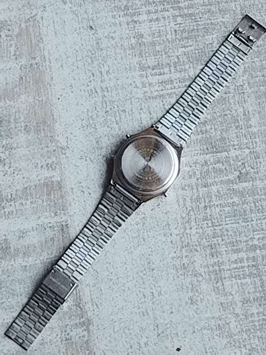 MENS VINTAGE SENATOR CHRONOGRAPH DIGITAL WATCH WITH ORIG PACKAGING AND INSTRUCTIONS MANUAL