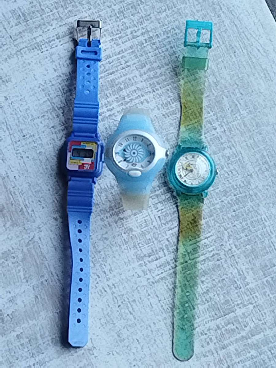 LADIES/GIRLS VINTAGE WATCHES ALL IN EXCELLENT WORKING CONDITION - BIDDING FOR ALL 3 WATCHES