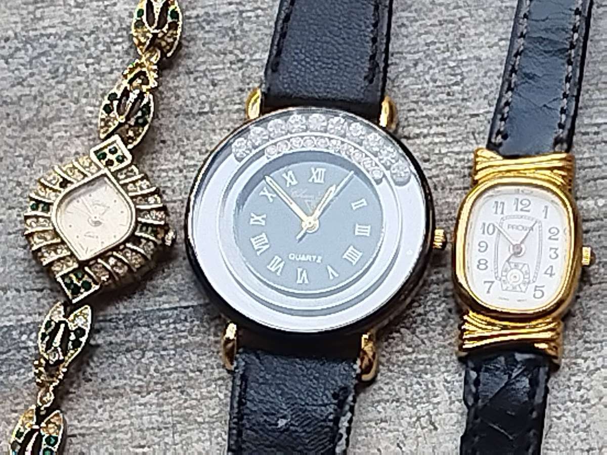 LADIES WATCH COLLECTION ALL IN EXCELLENT WORKING CONDITION - BIDDING FOR ALL 3 WATCHES