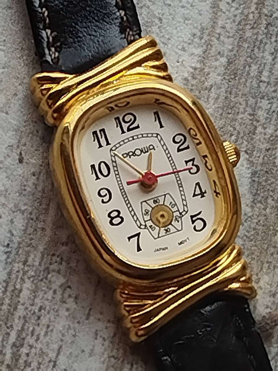 LADIES WATCH COLLECTION ALL IN EXCELLENT WORKING CONDITION - BIDDING FOR ALL 3 WATCHES