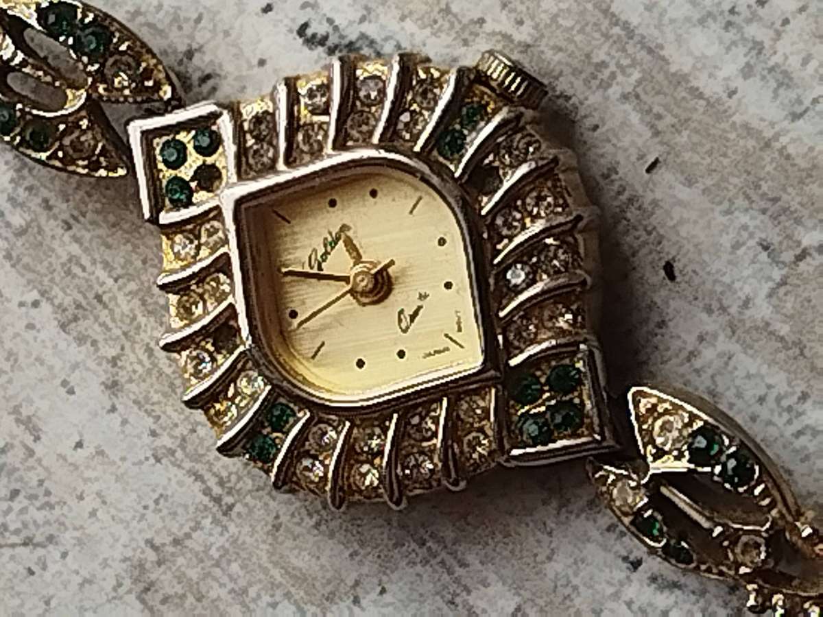 LADIES WATCH COLLECTION ALL IN EXCELLENT WORKING CONDITION - BIDDING FOR ALL 3 WATCHES