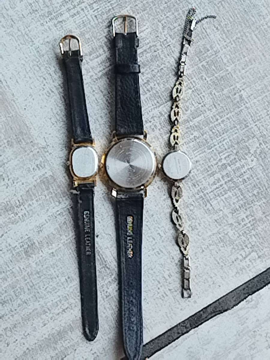 LADIES WATCH COLLECTION ALL IN EXCELLENT WORKING CONDITION - BIDDING FOR ALL 3 WATCHES