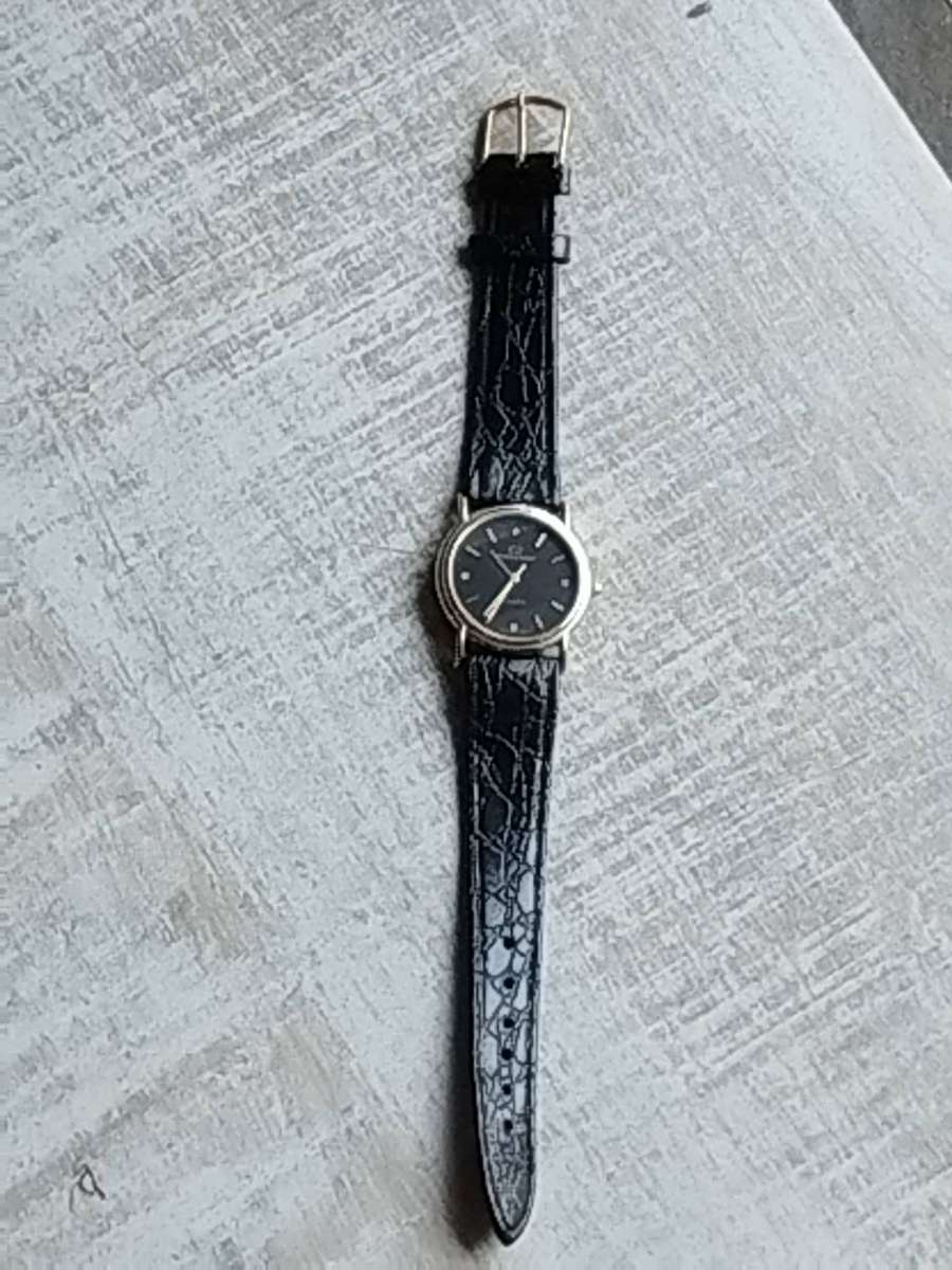 LADIES CHARLES DELON WATCH IN EXCELLENT WORKING CONDITION