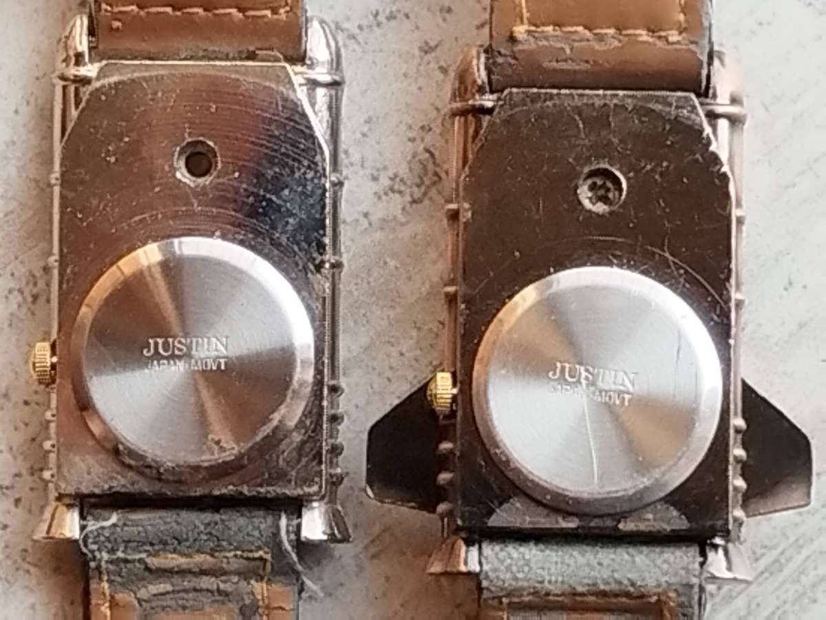 LADIES JUSTIN WATCH SET BOTH IN EXCELLENT WORKING CONDITION - BIDDING FOR BOTH WATCHES