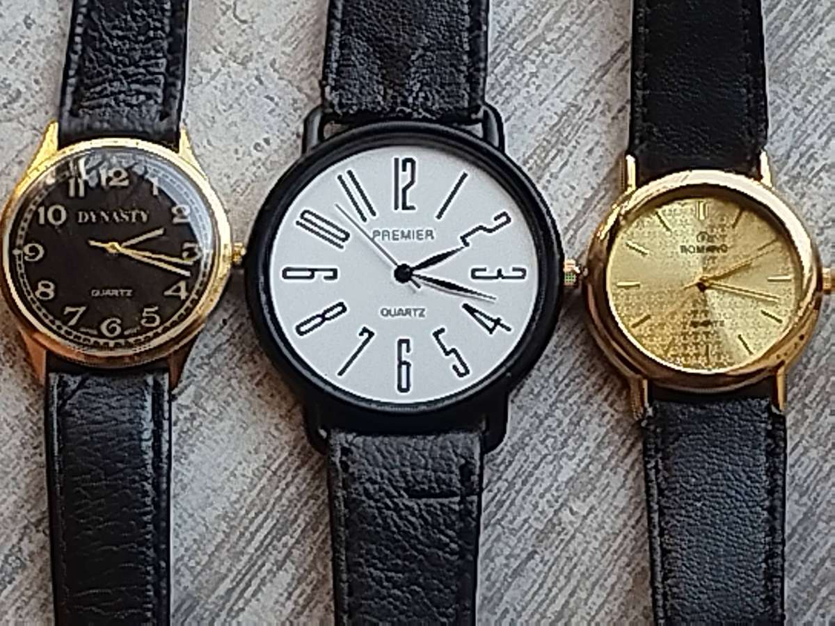 LADIES WATCH COLLECTION ALL IN EXCELLENT WORKING CONDITION - BIDDING FOR ALL 3 WATCHES