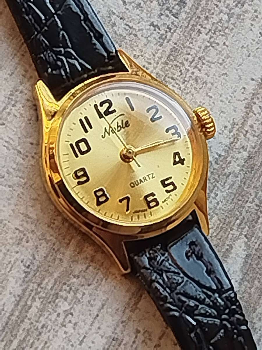 LADIES WATCH COLLECTION ALL IN EXCELLENT WORKING CONDITION - BIDDING FOR ALL 3 WATCHES