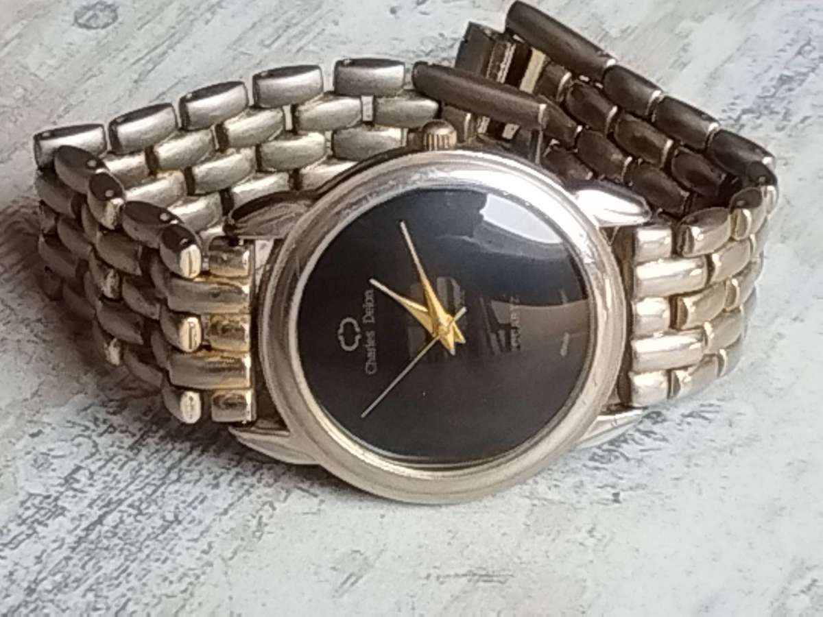MENS VINTAGE CHARLES DELON WATCH IN EXCELLENT WORKING CONDITION