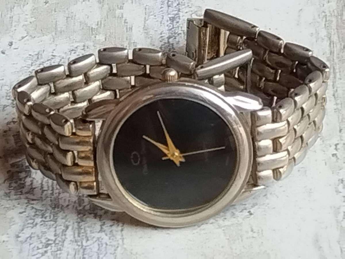 MENS VINTAGE CHARLES DELON WATCH IN EXCELLENT WORKING CONDITION