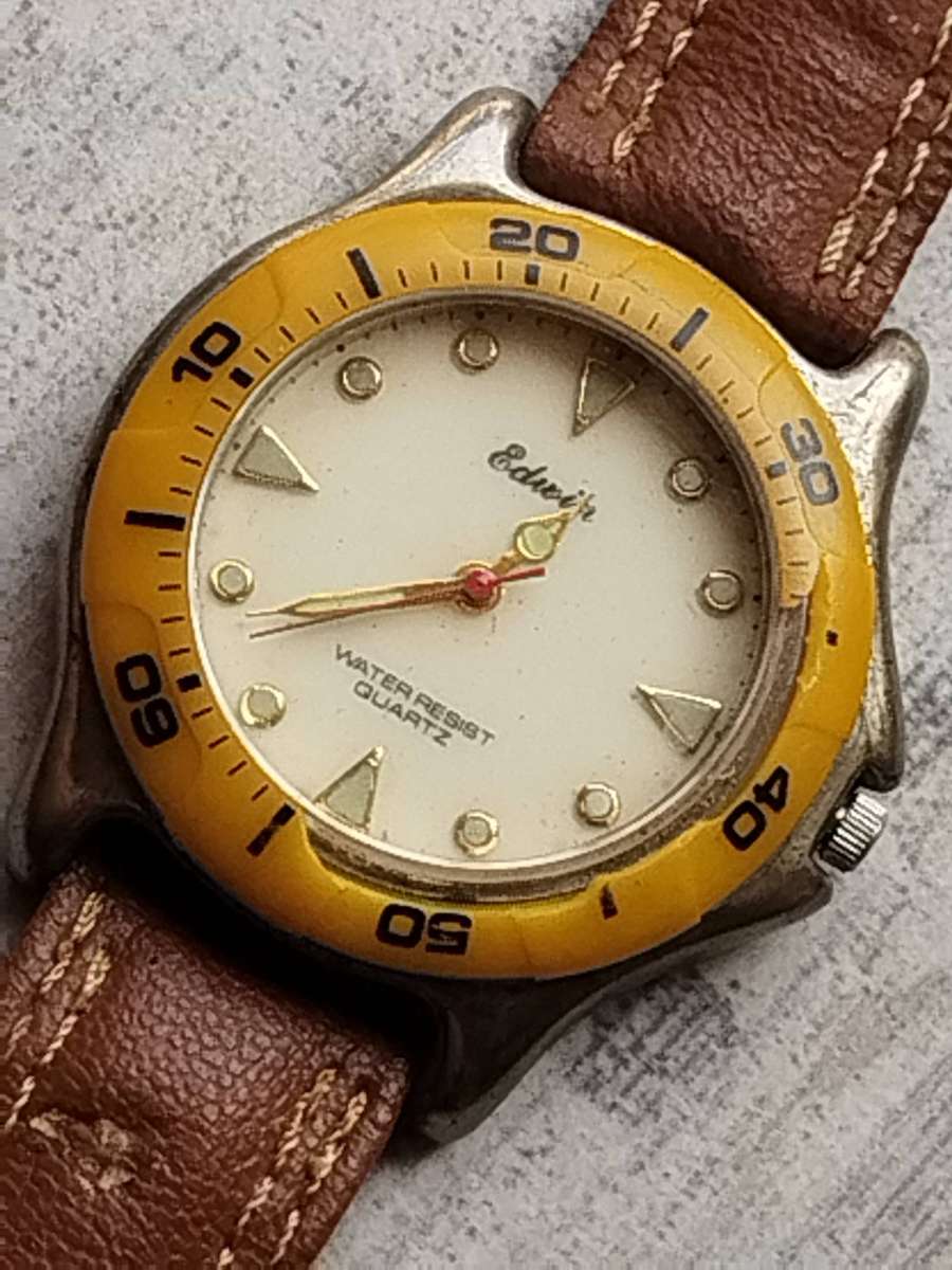 MENS EDWIN SPORTS WATCH IN EXCELLENT WORKING CONDITION