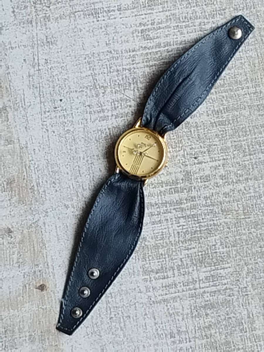 LADIES ELEGANT SIMEON GOLD WATCH IN EXCELLENT WORKING CONDITION