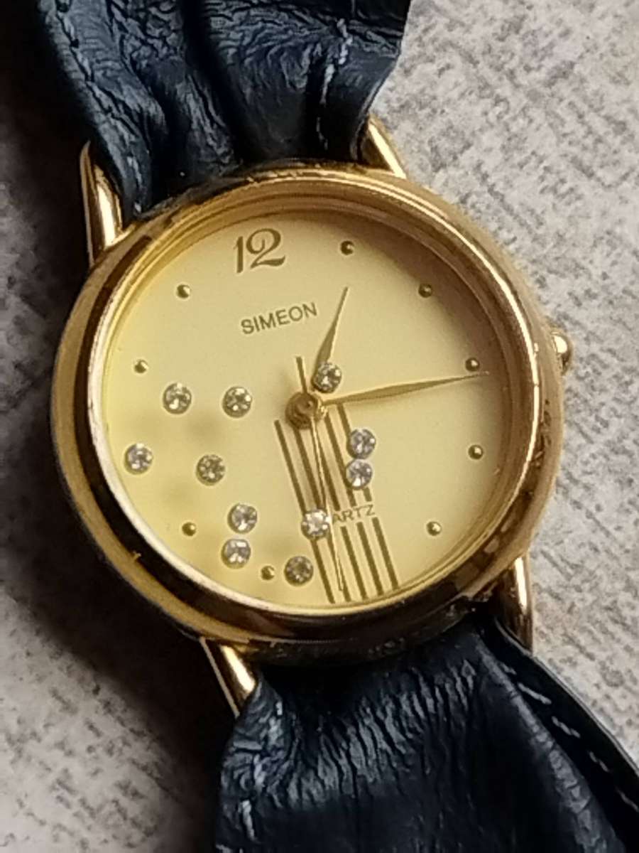 LADIES ELEGANT SIMEON GOLD WATCH IN EXCELLENT WORKING CONDITION