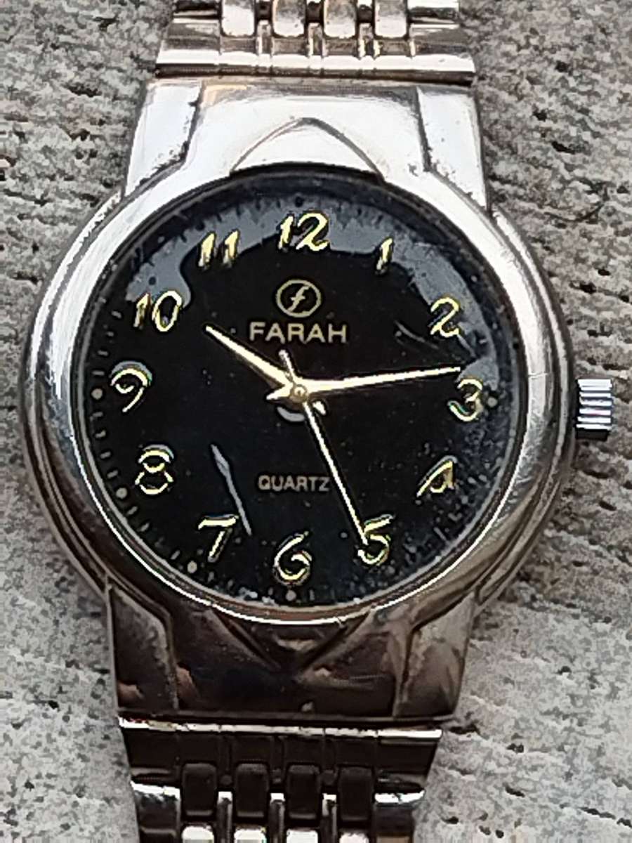 MENS VINTAGE FARAH WATCH IN EXCELLENT WORKING CONDITION