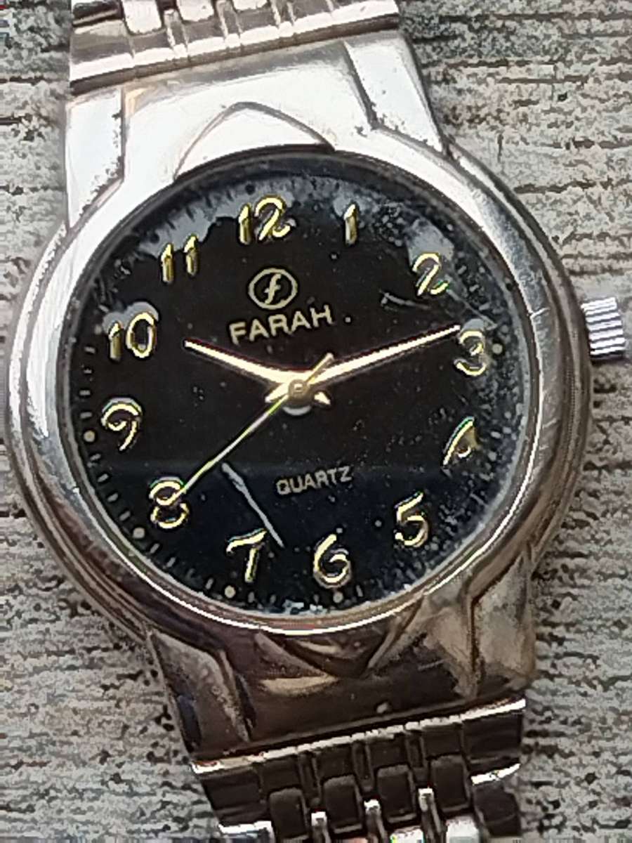 MENS VINTAGE FARAH WATCH IN EXCELLENT WORKING CONDITION