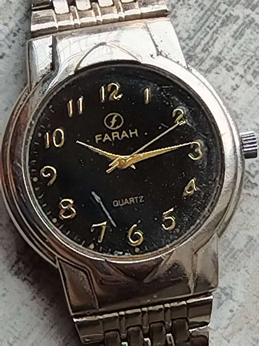 MENS VINTAGE FARAH WATCH IN EXCELLENT WORKING CONDITION