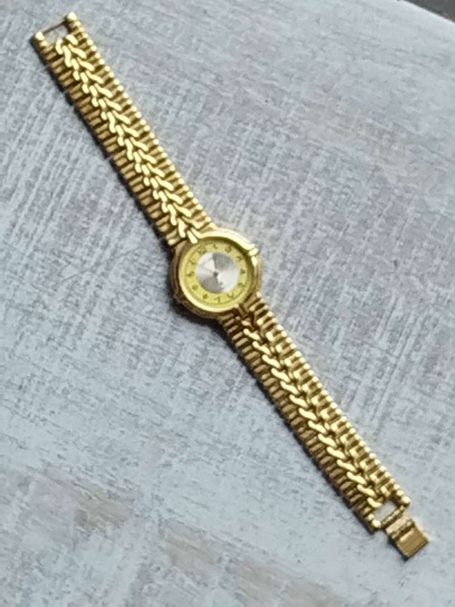 MENS SEIKQ GOLD WATCH IN EXCELLENT WORKING CONDITION