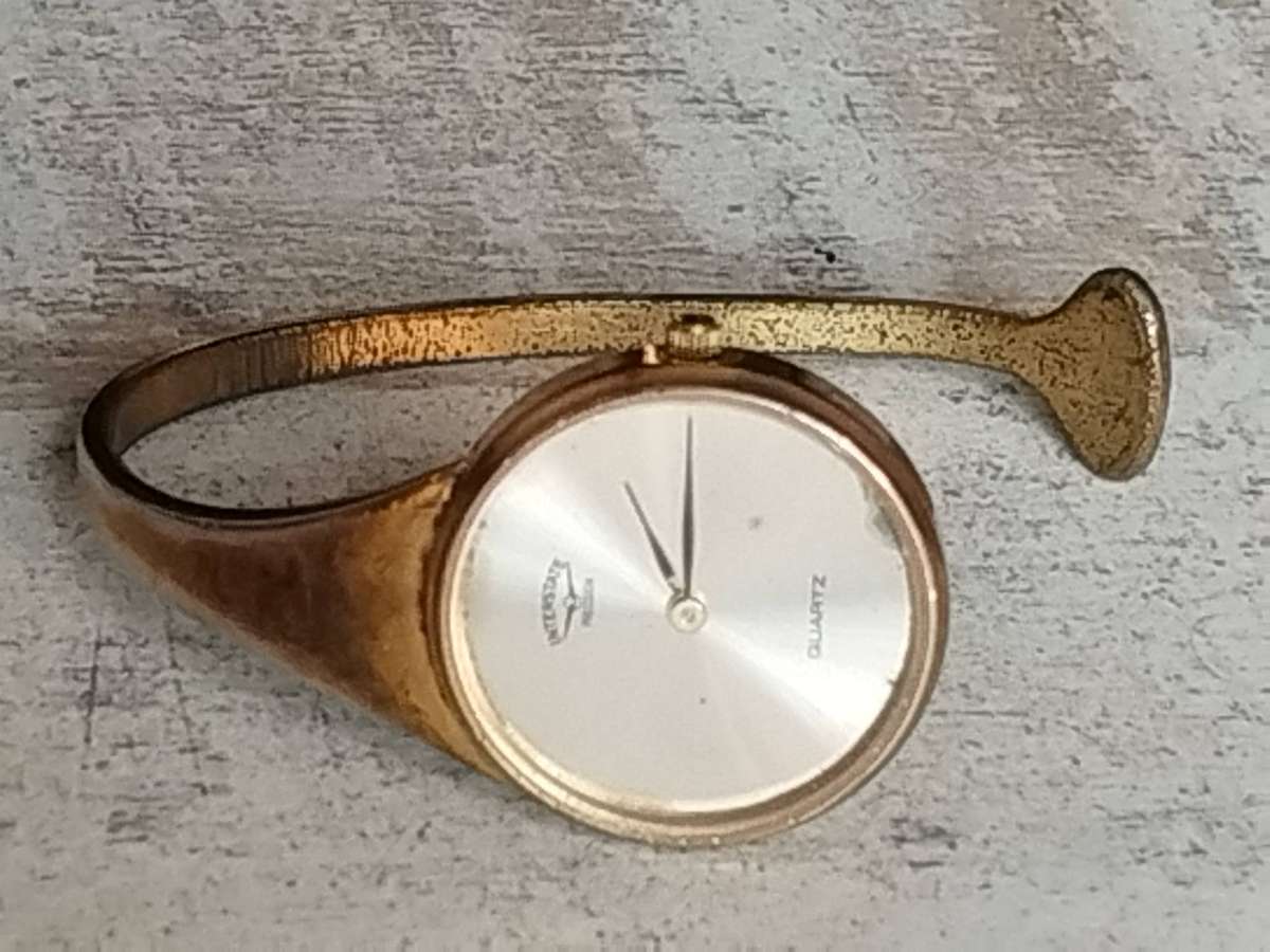 LADIES VINTAGE INTERSTATE PRECISION BANGLE WATCH IN EXCELLENT WORKING CONDITION