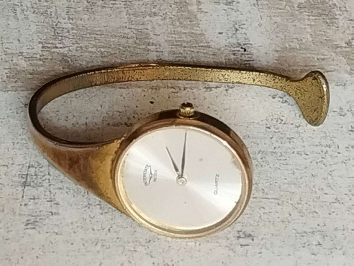LADIES VINTAGE INTERSTATE PRECISION BANGLE WATCH IN EXCELLENT WORKING CONDITION