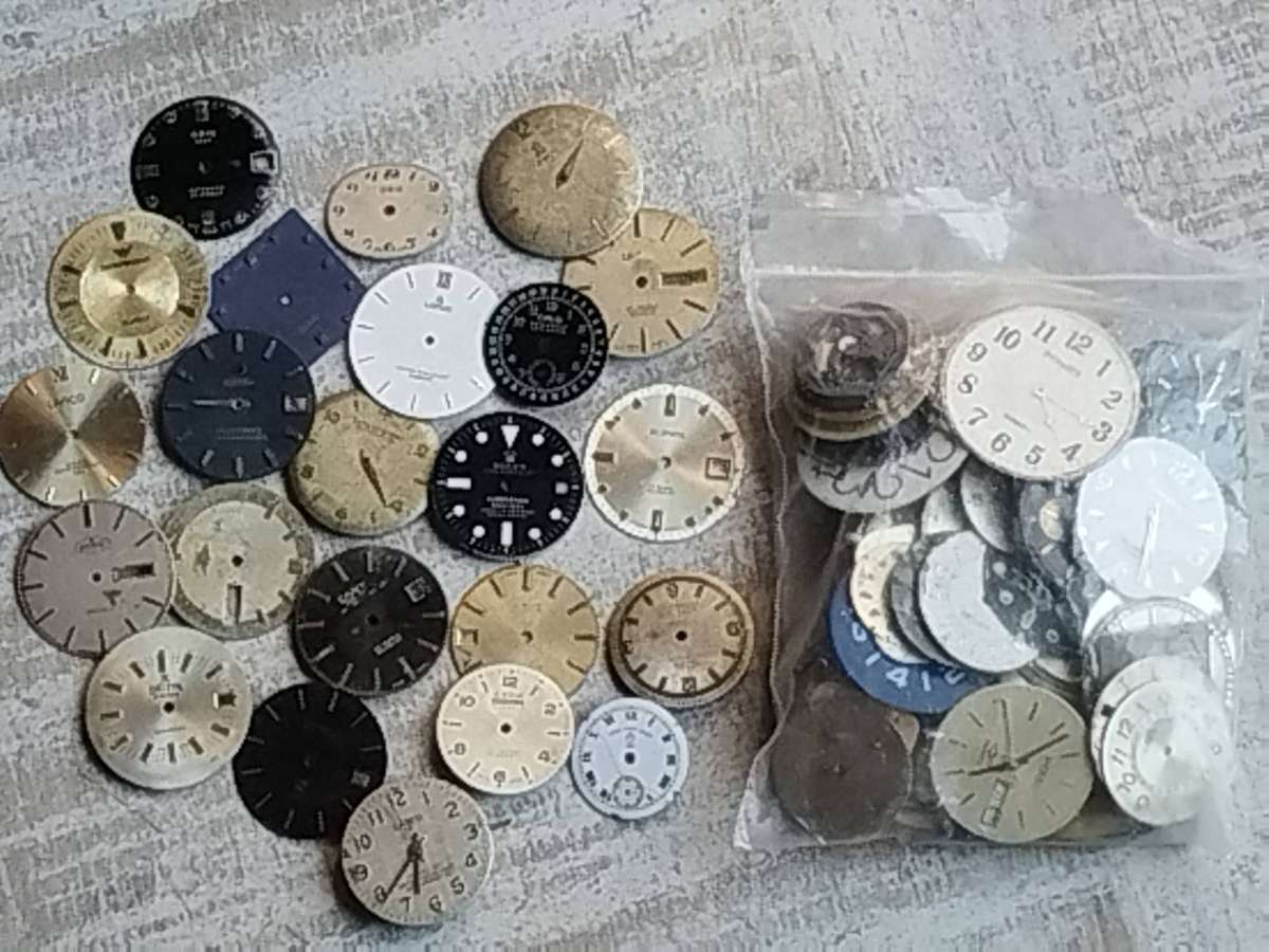 BULKLOT  EX-WATCHMAKERS VINTAGE WATCH DIALS - BIDDING FOR ALL