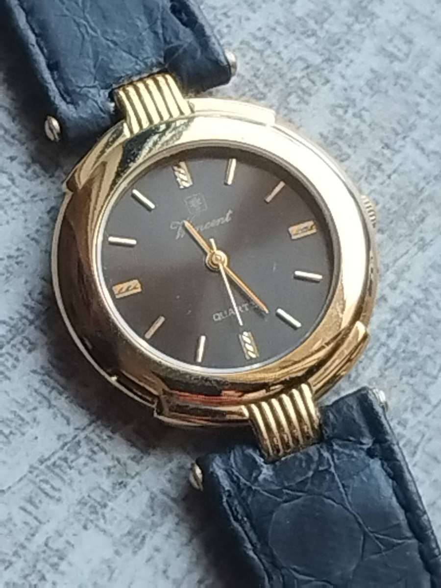 LADIES WINCENT GOLD WATCH IN EXCELLENT WORKING CONDITION