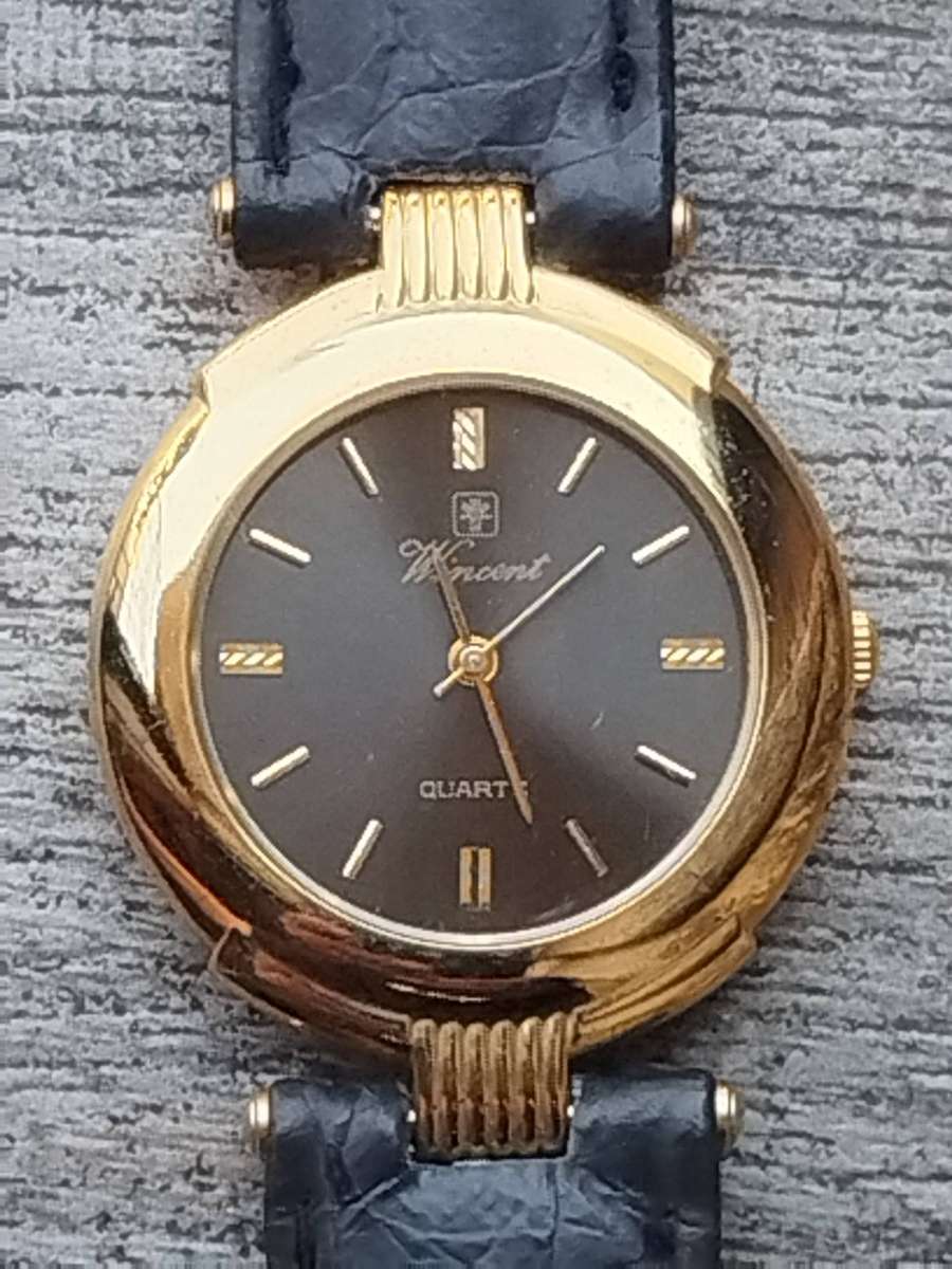 LADIES WINCENT GOLD WATCH IN EXCELLENT WORKING CONDITION