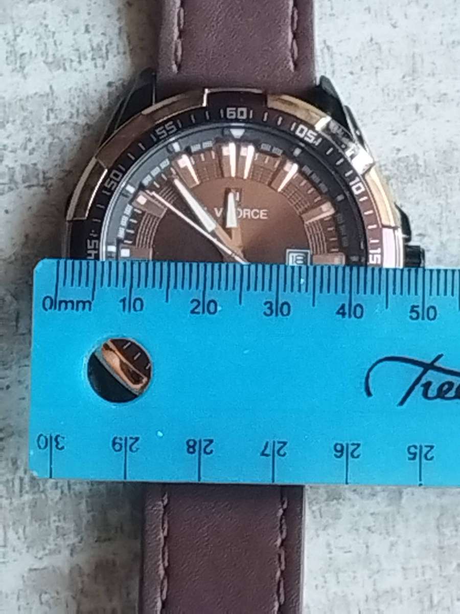 MENS NAVIFORCE WATCH IN EXCELLENT WORKING CONDITION
