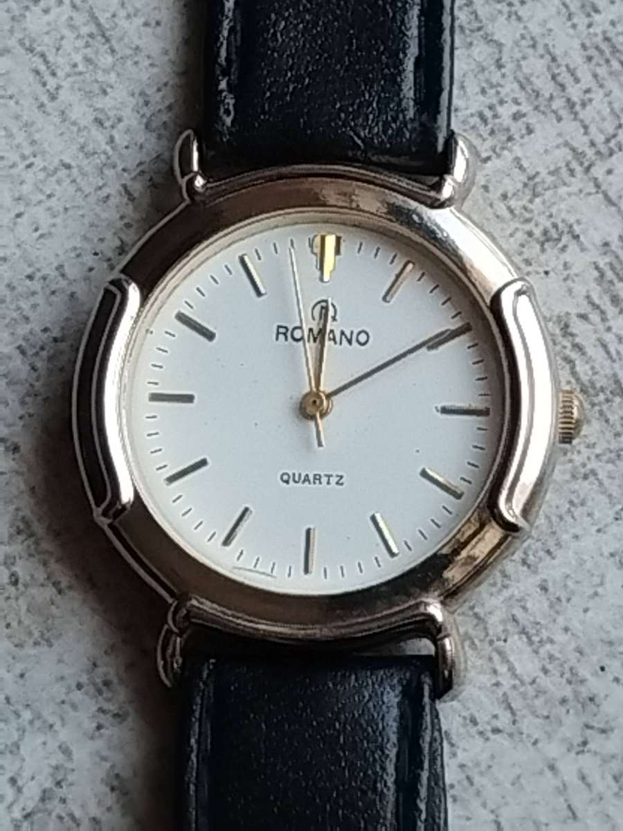 MENS ROMANO WATCH IN EXCELLENT WORKING CONDITION
