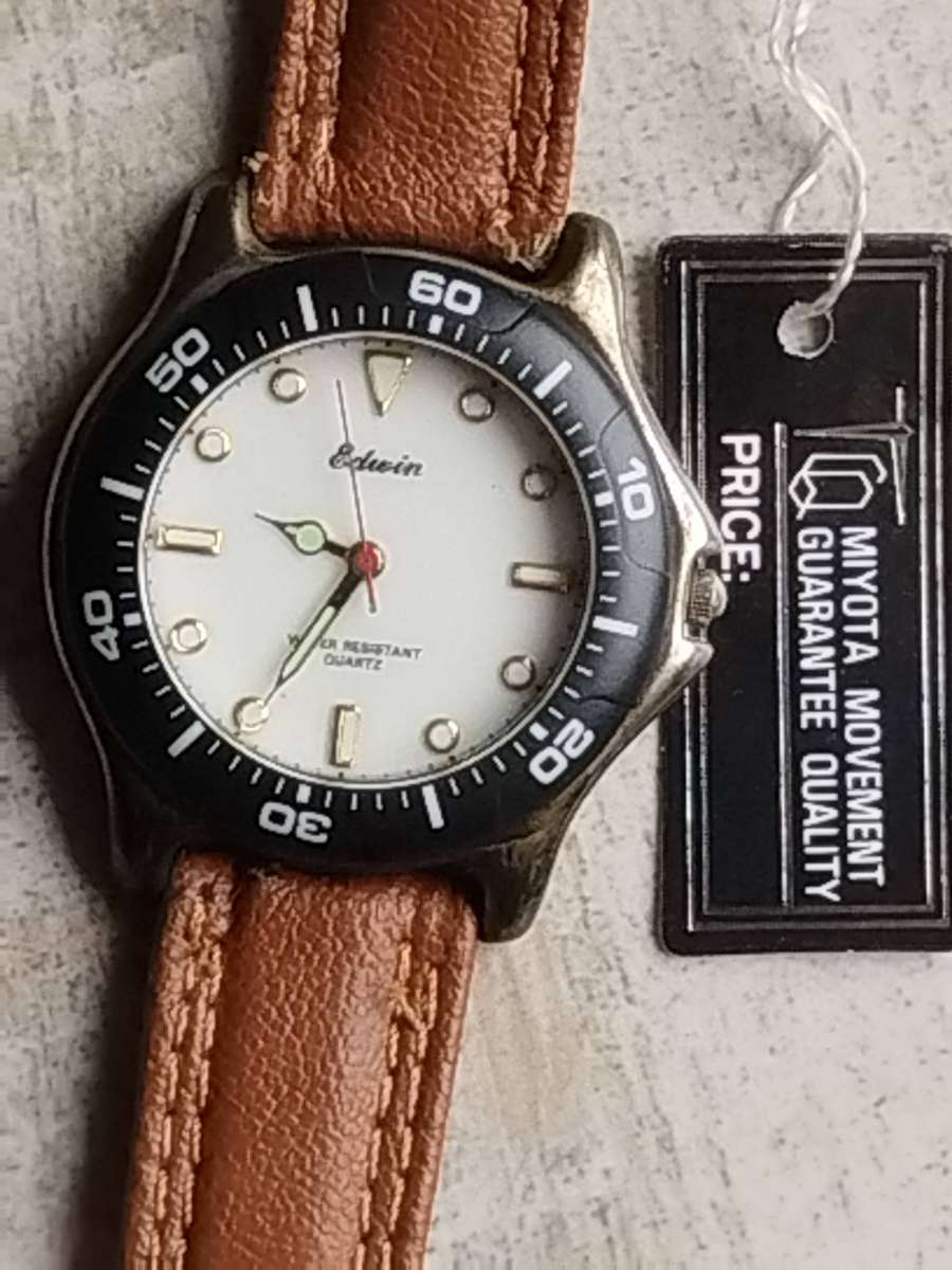 MENS EDWIN SPORTS WATCH WITH ROTATING BEZEL IN EXCELLENT WORKING CONDITION