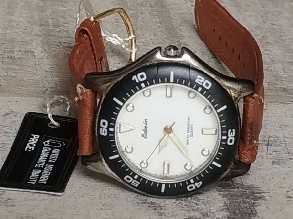 MENS EDWIN SPORTS WATCH WITH ROTATING BEZEL IN EXCELLENT WORKING CONDITION