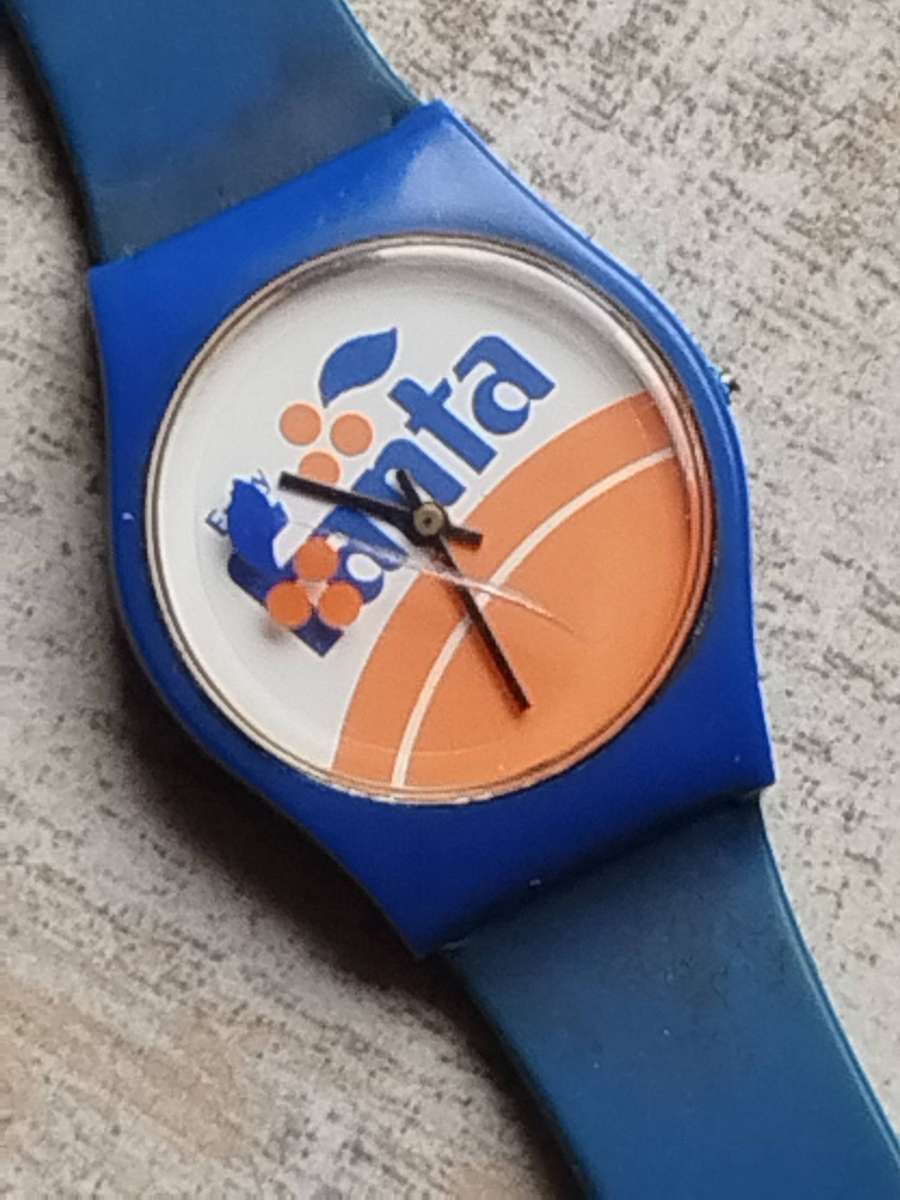 MENS VINTAGE FANTA COLLECTABLE WATCH IN EXCELLENT WORKING CONDITION - READ DESCRIPTION