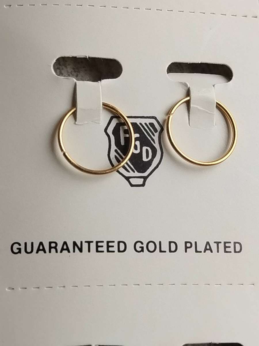 12 x PAIRS OF GOLD PLATED SLEEPER EARRINGS