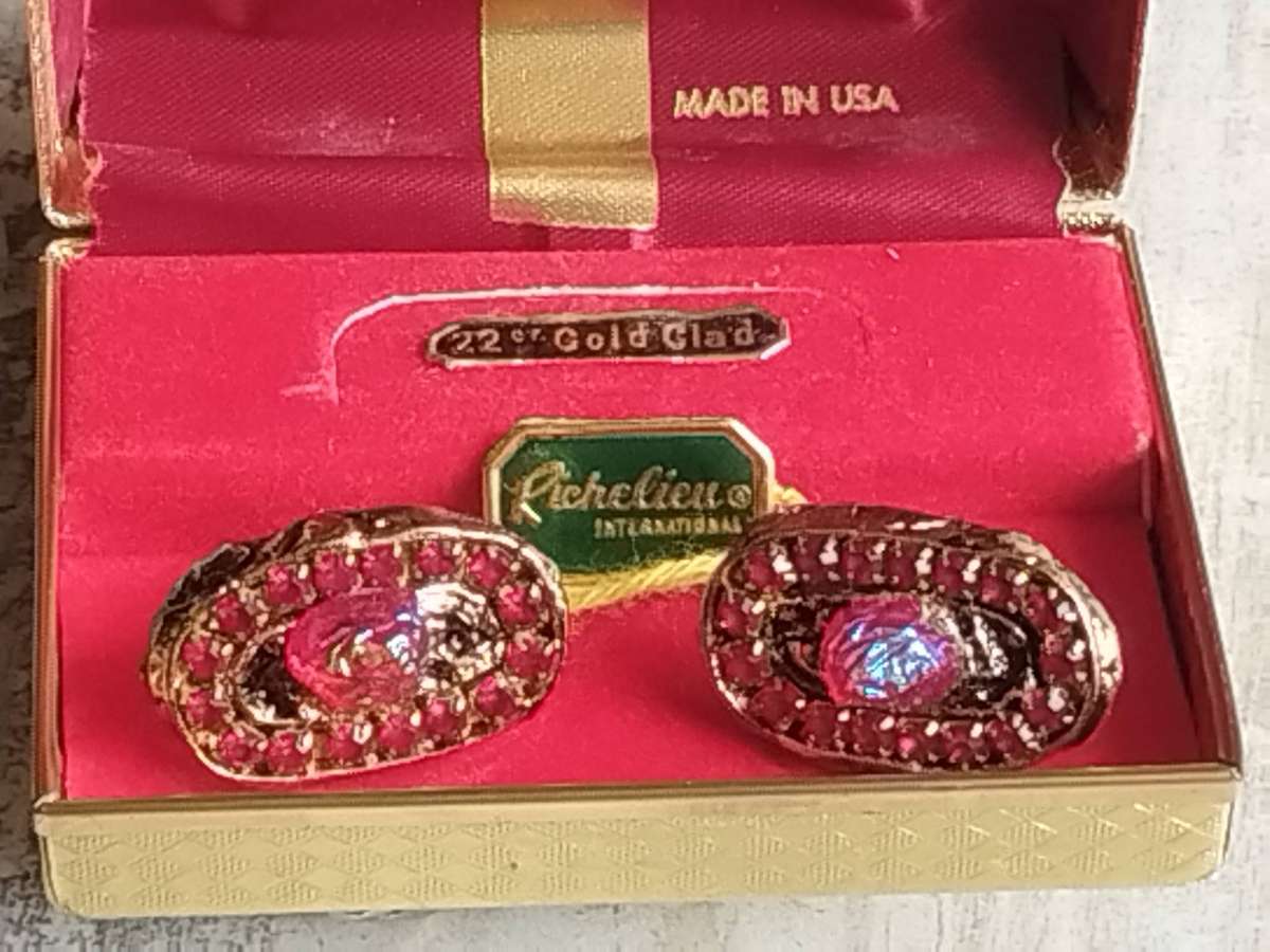 MENS VINTAGE CUFFLINKS 22CT GOLD CLAD MADE IN THE USA