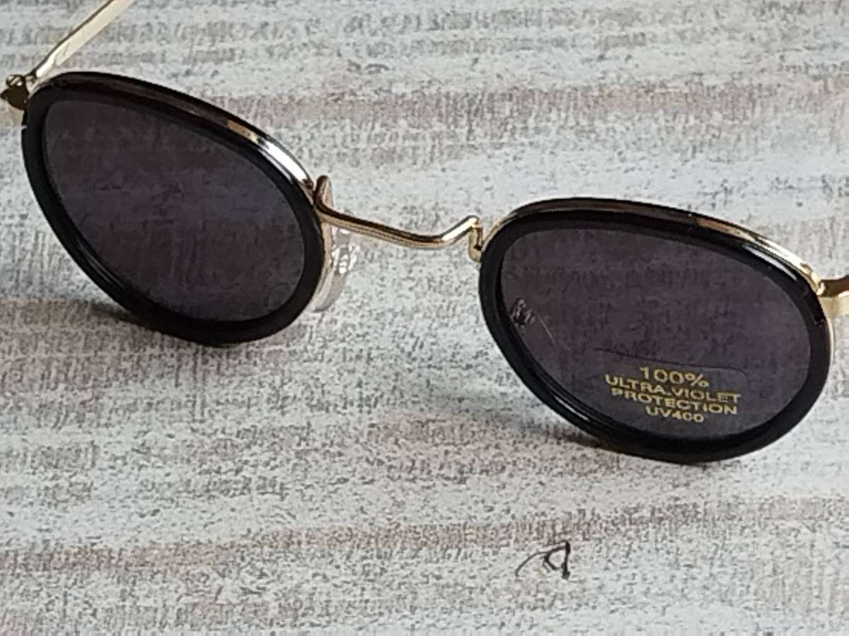 NEW KIDDIES/TEENAGERS SUNGLASSES WITH UV400 ULTRA VIOLENT PROTECTION