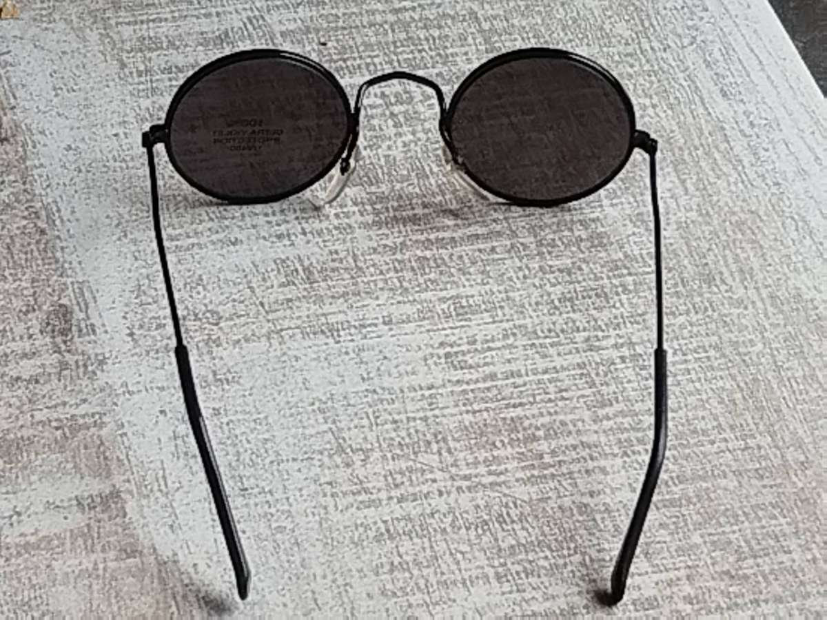 KIDDIES/TEENAGERS SUNGLASSES WITH UV400 ULTRA VIOLET PROTECTION