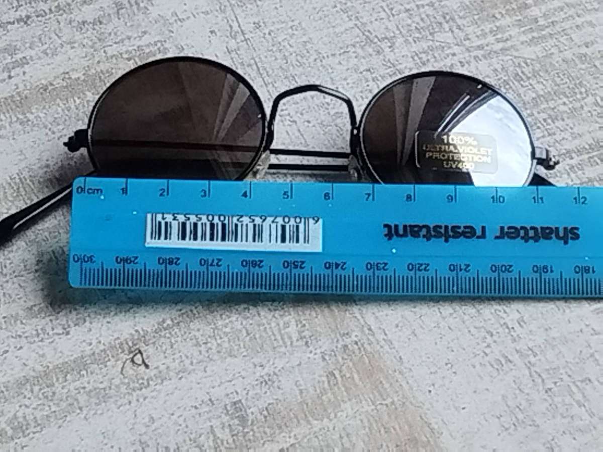 KIDDIES/TEENAGERS SUNGLASSES WITH UV400 ULTRA VIOLET PROTECTION