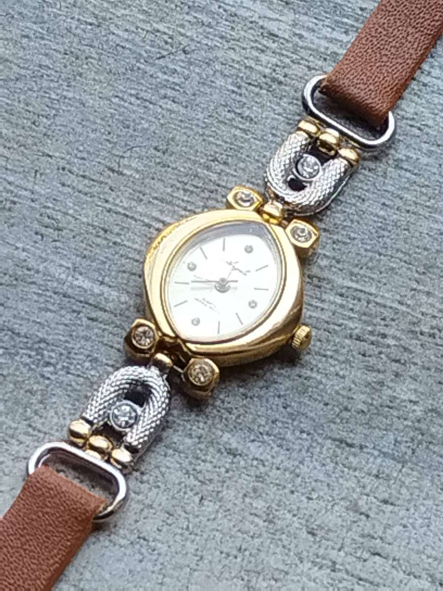 LADIES ELEGANT ANGELA WATCH IN EXCELLENT WORKING CONDITION