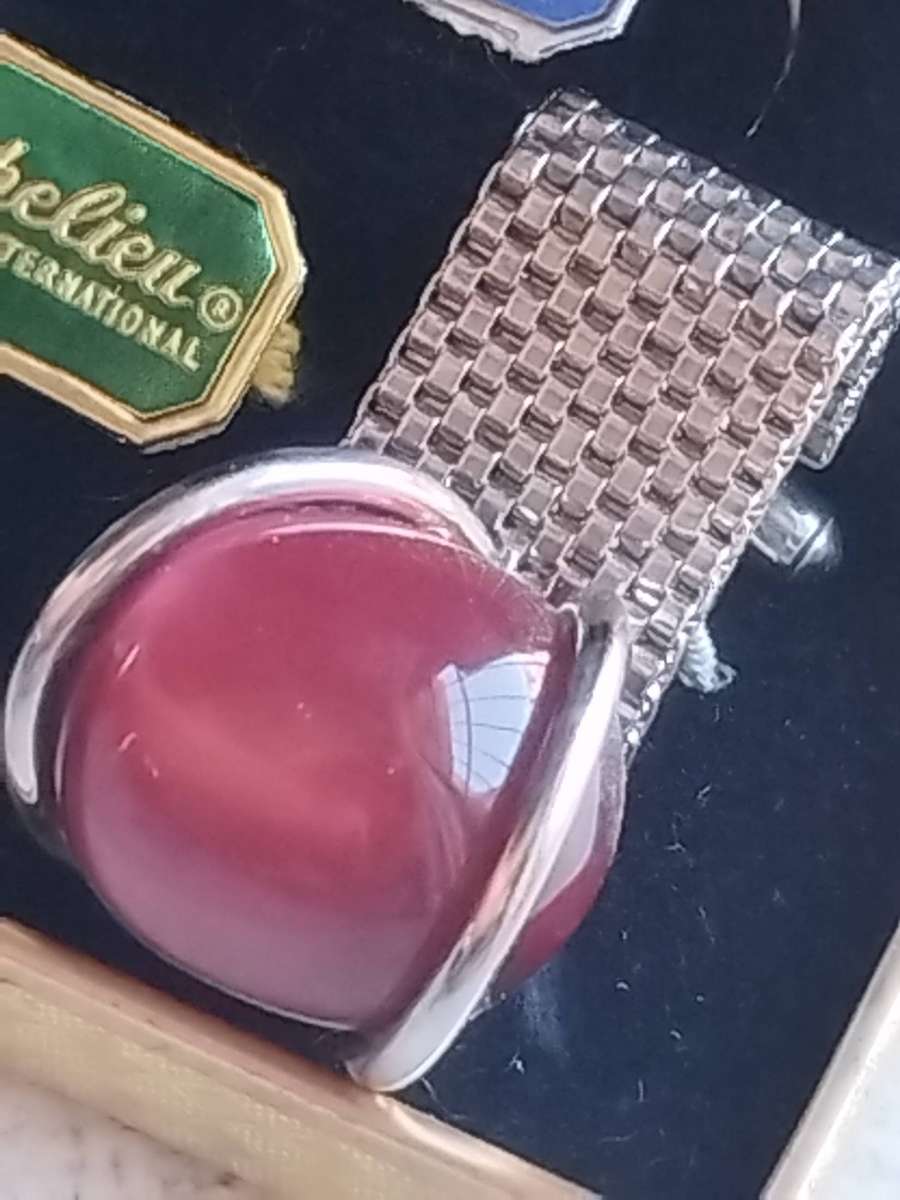 MENS VINTAGE RHODIUM CLAD CUFFLINKS IN ORIGINAL DISPLAY BOX