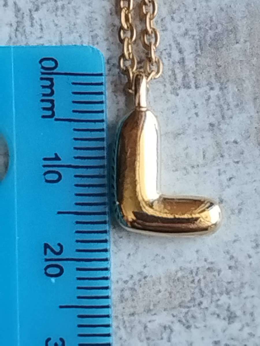 LADIES GOLD PLATED CHAIN WITH LETTER "L" PENDANT IN DISPLAY BOX