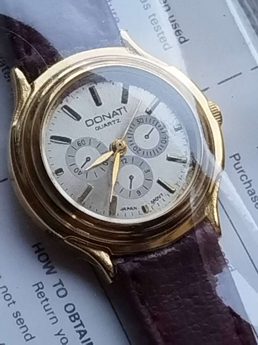 LADIES GOLD DONATI WATCH IN EXCELLENT WORKING CONDITION