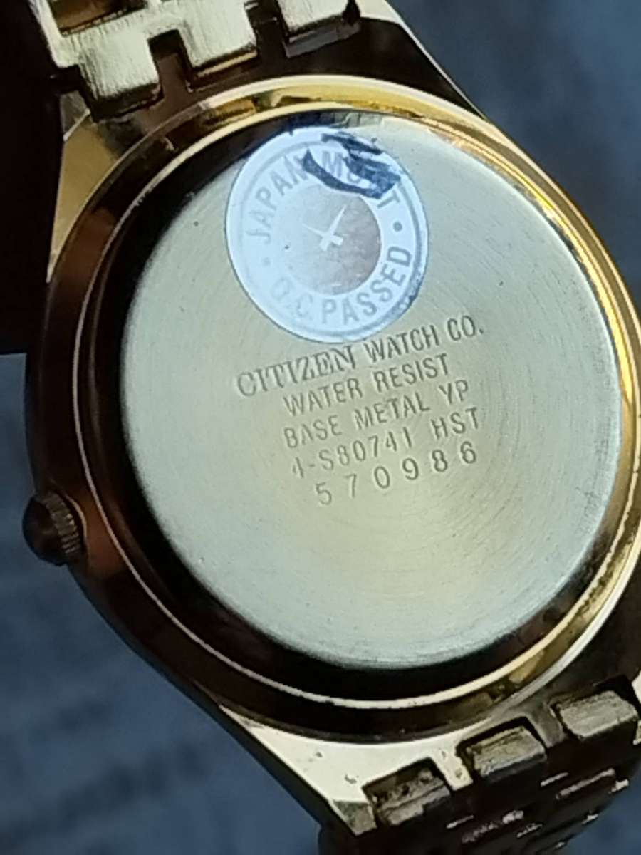 MENS VINTAGE CITIZEN GOLD WATCH IN EXCELLENT WORKING CONDITION