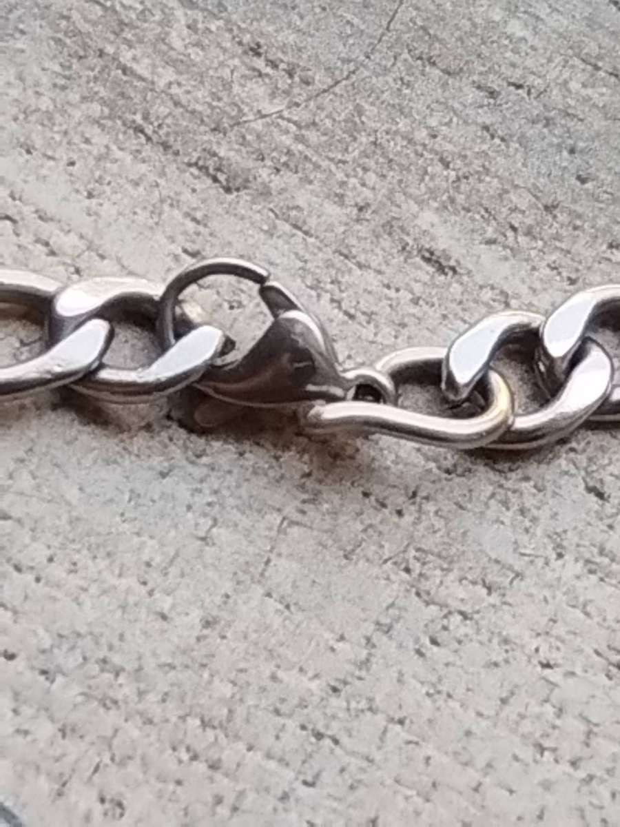 MENS STAINLESS STEEL CROSS BRACELET 7MM WIDE