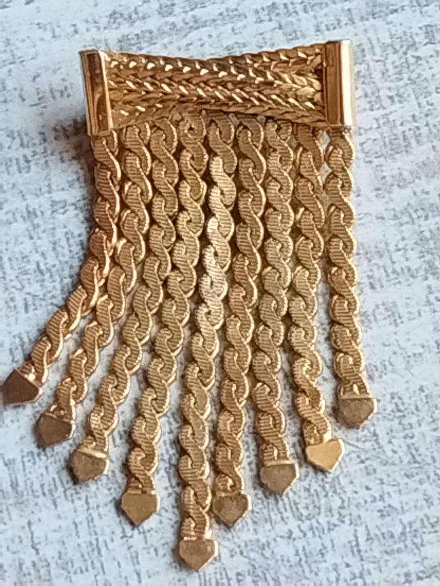 LADIES STUNNING VINTAGE GOLD BROOCH IN GREAT CONDITION
