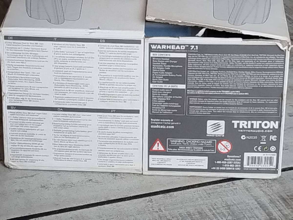 XBOX TRITTON WARHEAD 7.1 WIRELESS SURROUND HEADSET WITH BOX AND ACCESSORIES