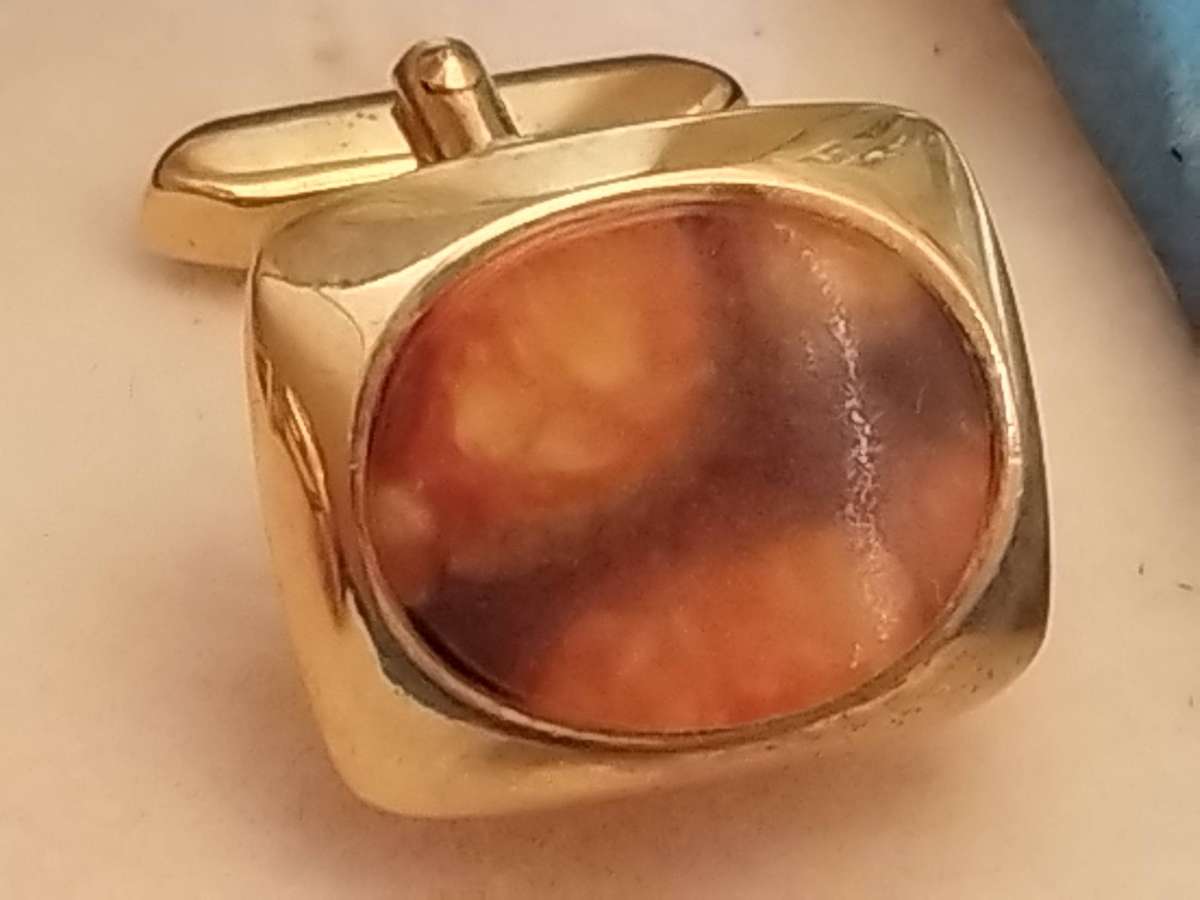 MENS VINTAGE 22CT GOLD CLAD TIGER EYE CUFFLINKS WITH ORIGINAL DISPLAY BOX