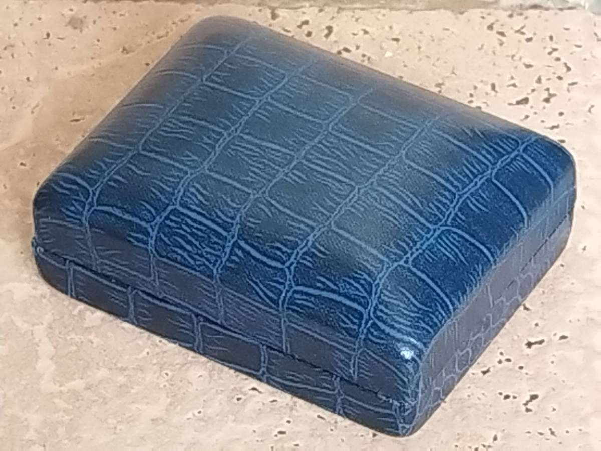 MENS VINTAGE 22CT GOLD CLAD TIGER EYE CUFFLINKS WITH ORIGINAL DISPLAY BOX