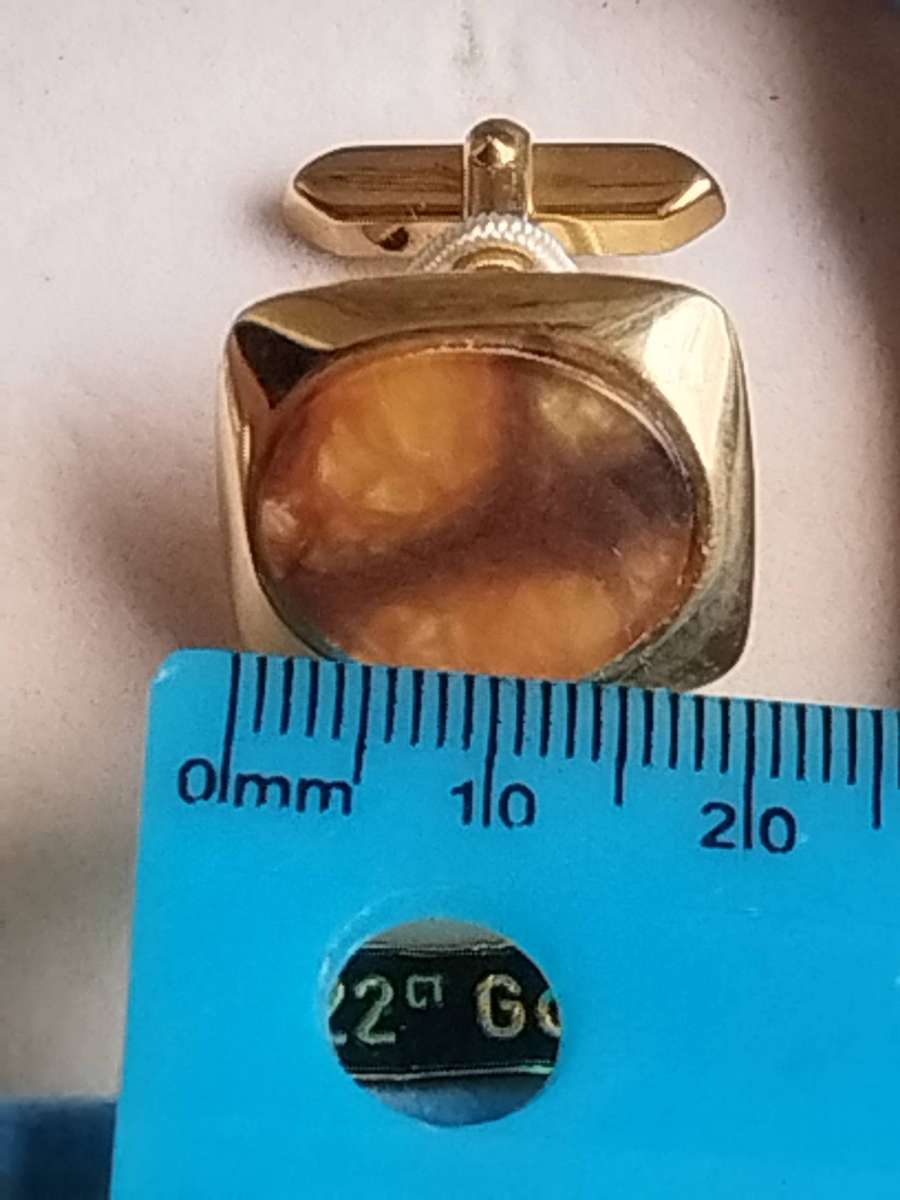 MENS VINTAGE 22CT GOLD CLAD TIGER EYE CUFFLINKS WITH ORIGINAL DISPLAY BOX