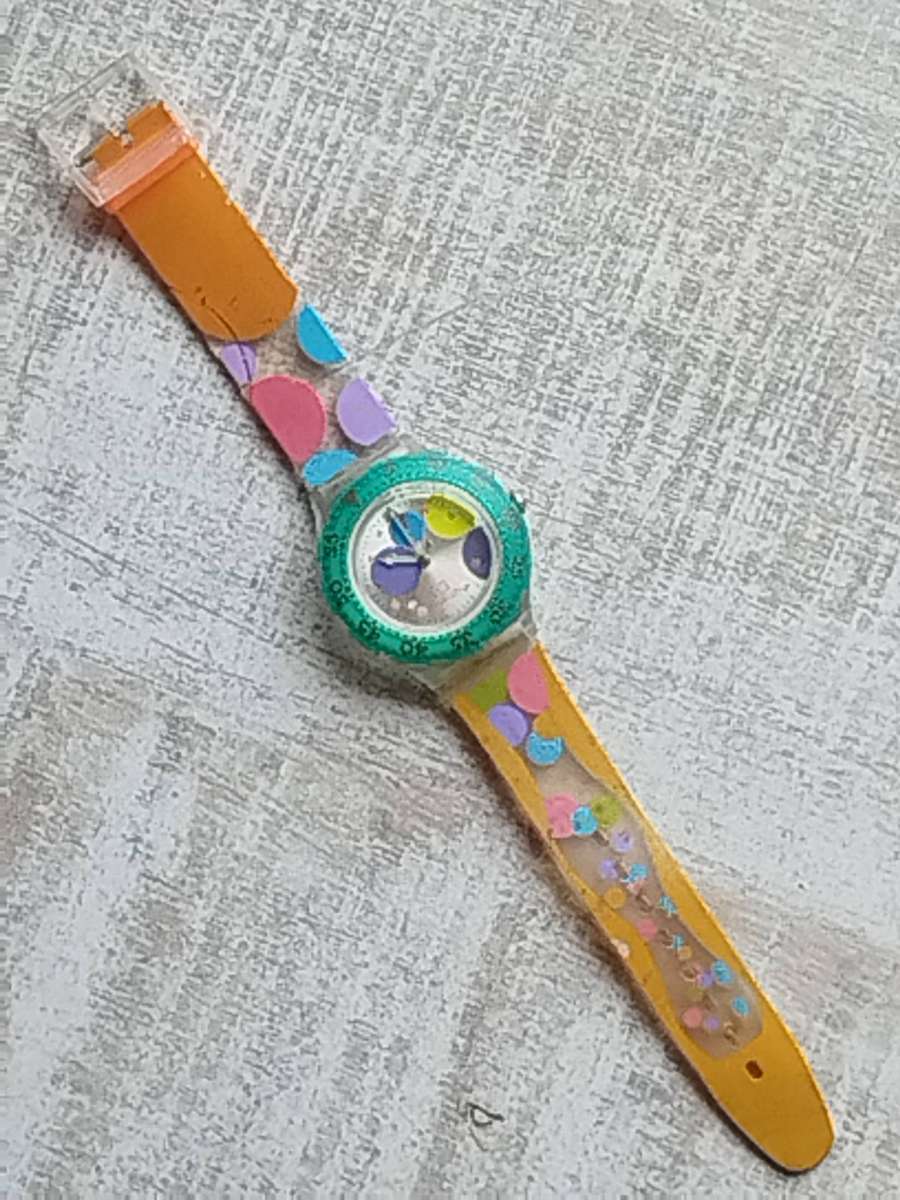 MENS XS SPORTS WATCH WITH ROTATING BEZEL IN EXCELLENT WORKING CONDITION