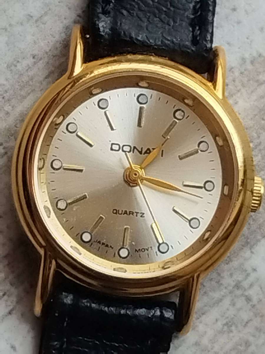 LADIES DONATI WATCH SET BOTH IN EXCELLENT WORKING CONDITION - BIDDING FOR BOTH WATCHES